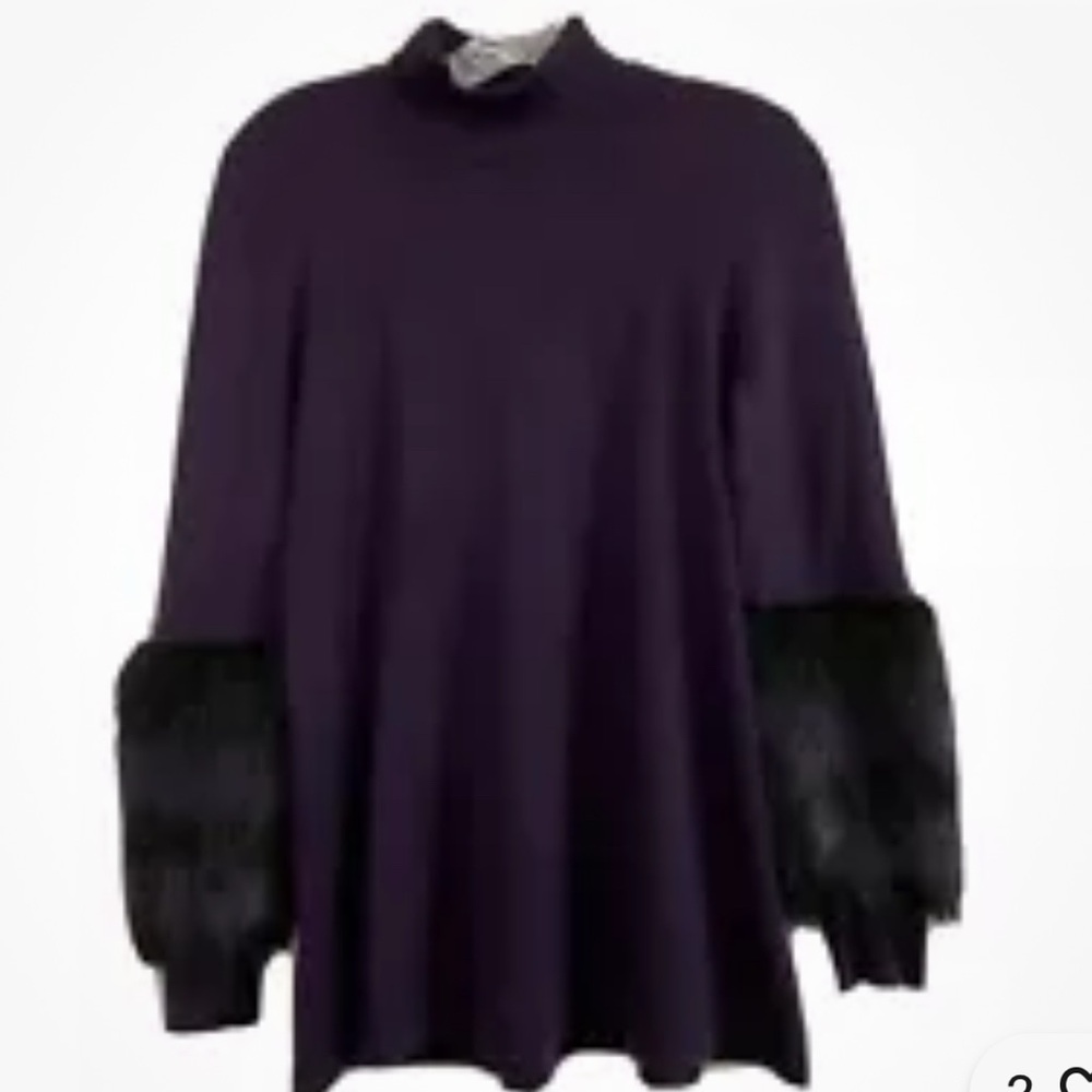 Alfani Women's Faux-Fur Cuff Pullover Sweater Purple …… Size Large.
Retail: $70